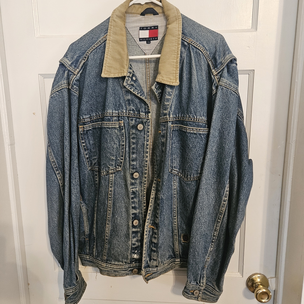 Tommy Hilfiger Denim Jacket with Tan Collar